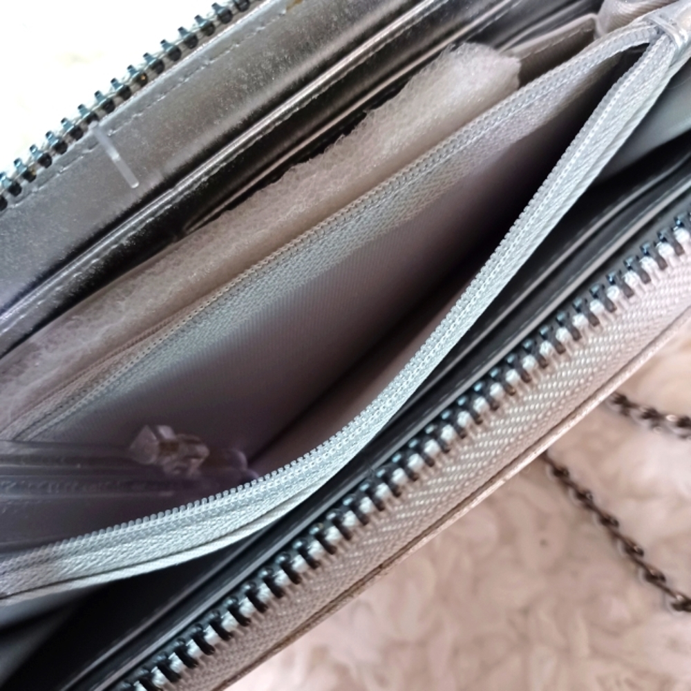 Mossimo Wristlet Wallet, Color: Silver - Picture 12 of 13